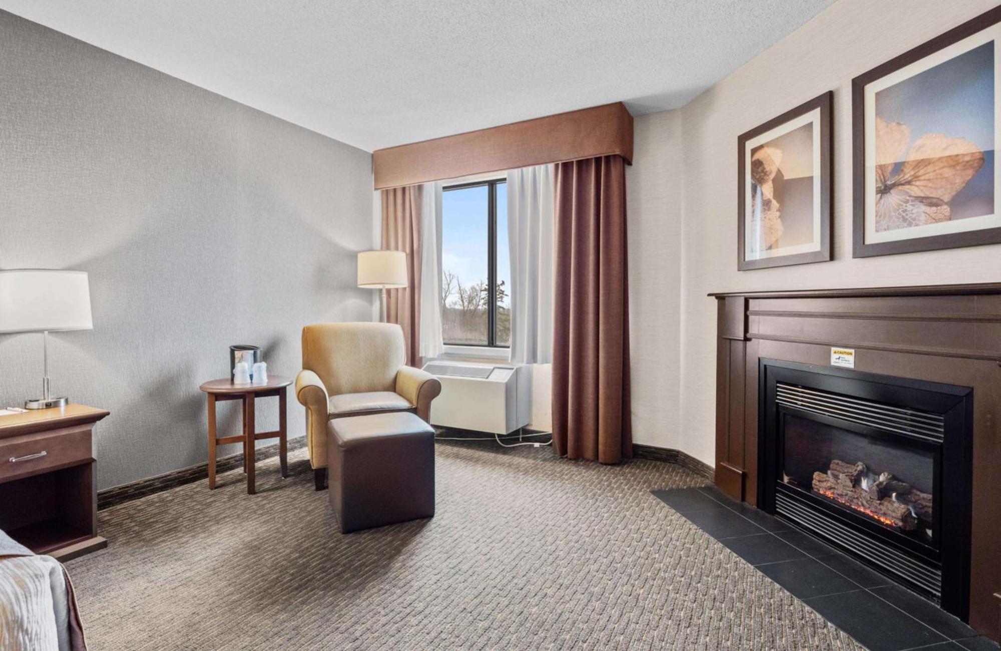 Best Western Plus Cairn Croft Hotel Niagara Falls Exterior photo