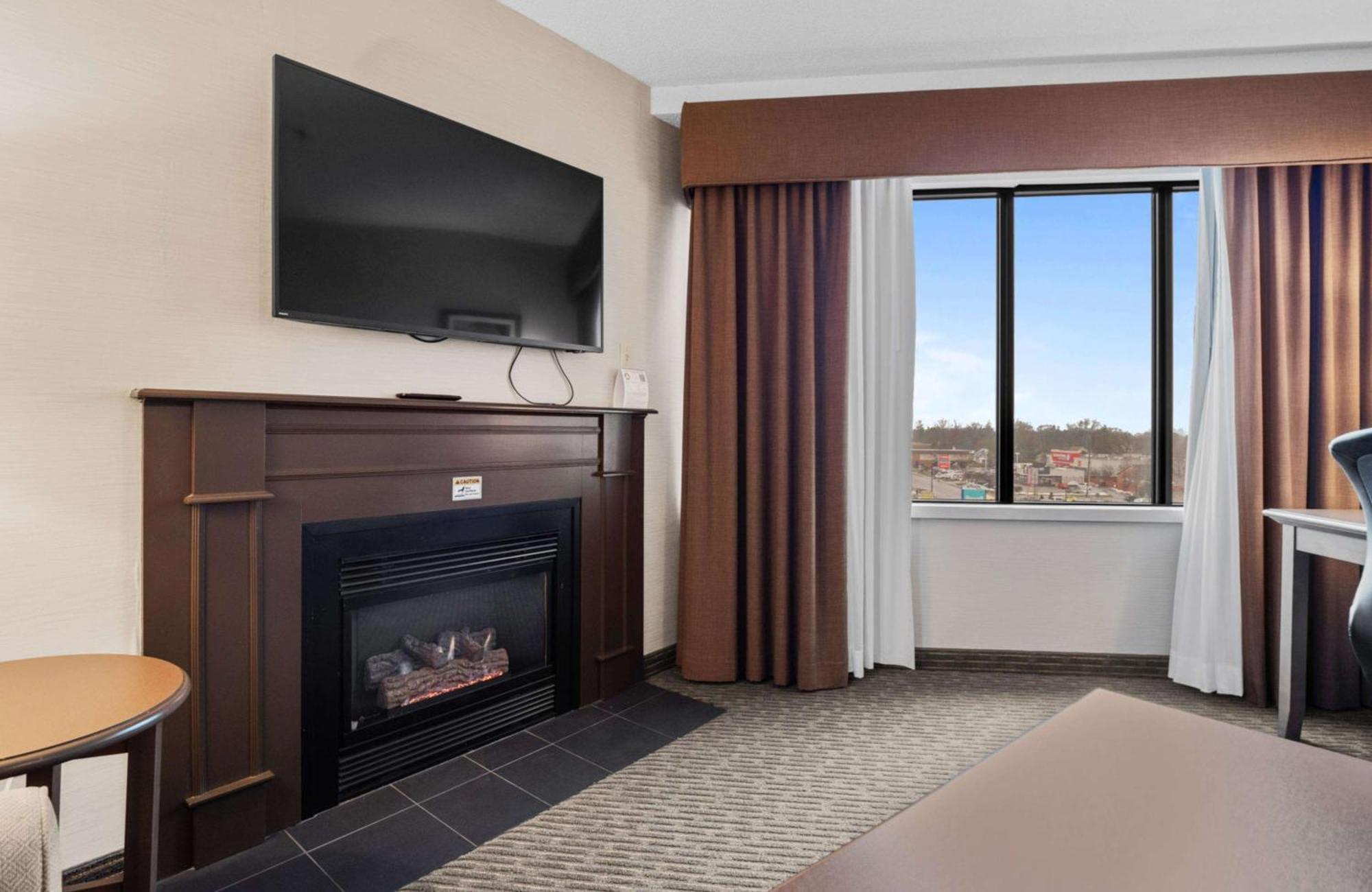 Best Western Plus Cairn Croft Hotel Niagara Falls Exterior photo